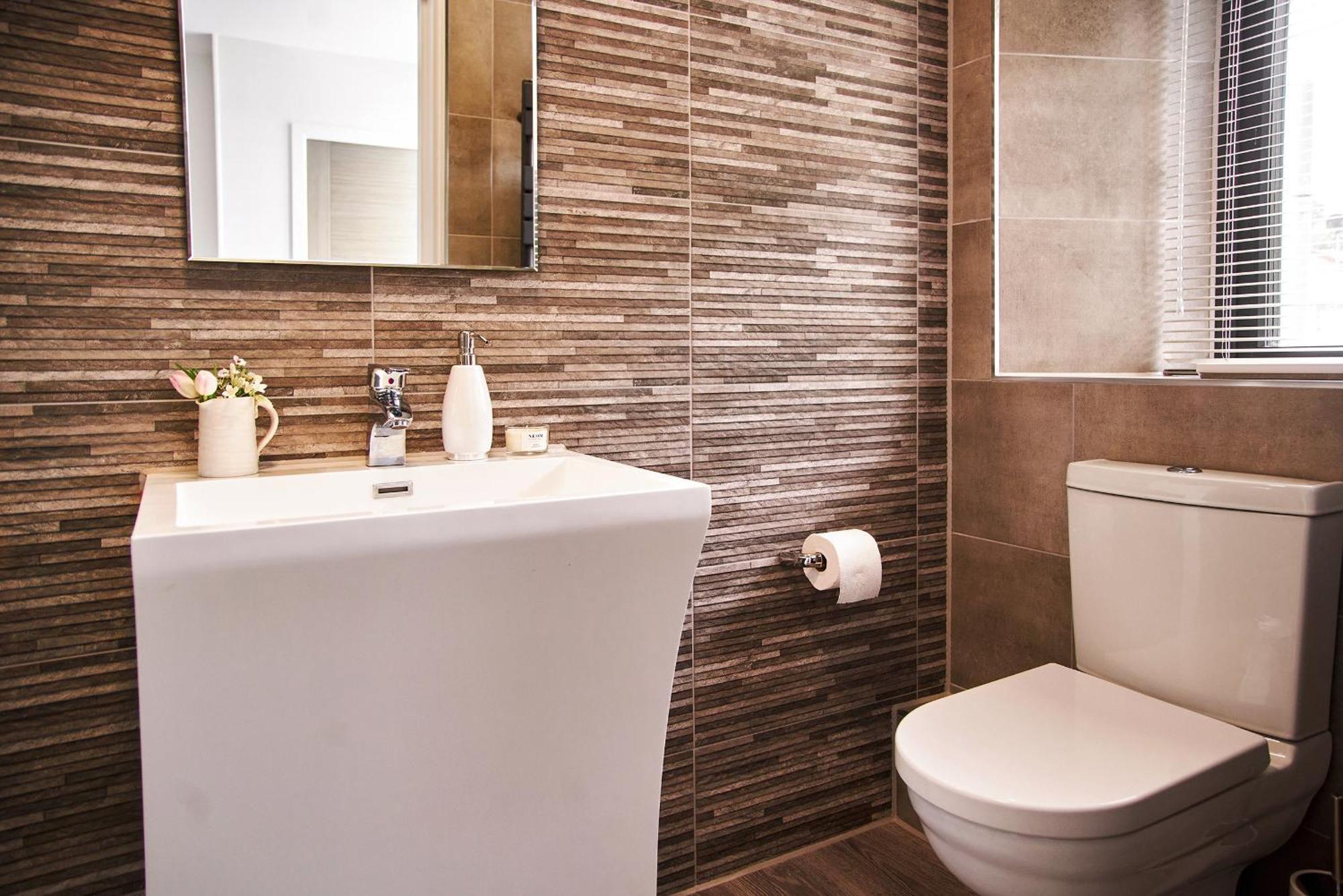 Ferienwohnung Harbour Breeze - Contemporary Waterside Bolthole On Torquay'S Iconic Marina Exterior foto